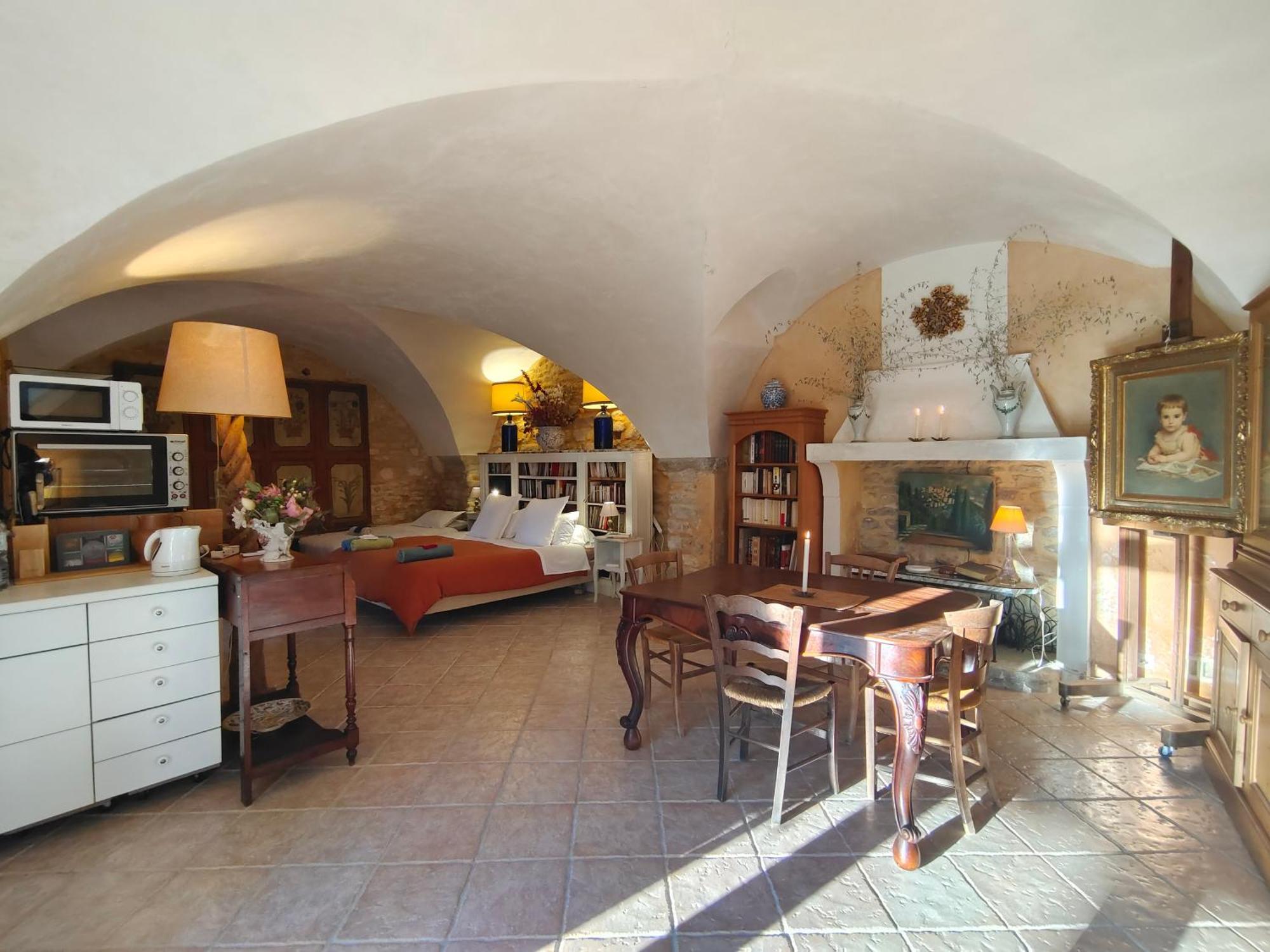 Rue Du Chateau A Cabrieres D'Avignon Bed & Breakfast Екстериор снимка
